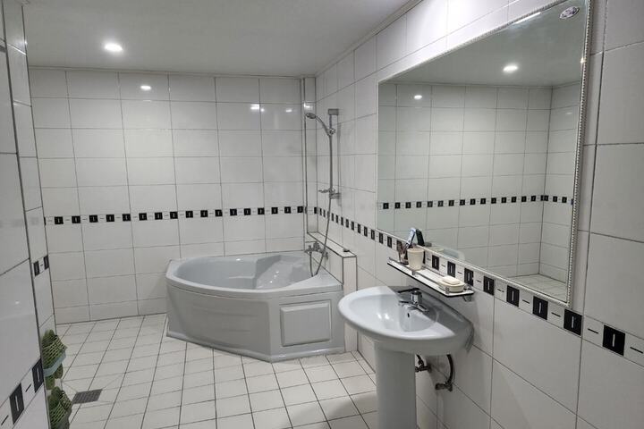 Bath Photo