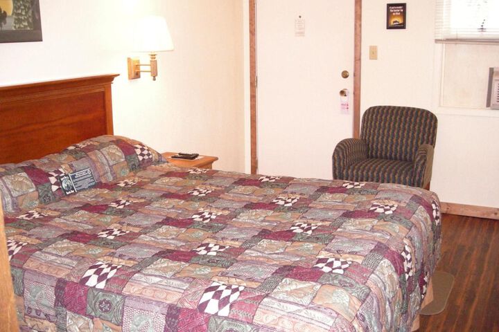 Room 15 of 54
