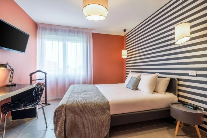 guest_rooms