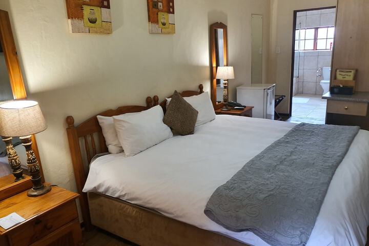 Room 5 of 36