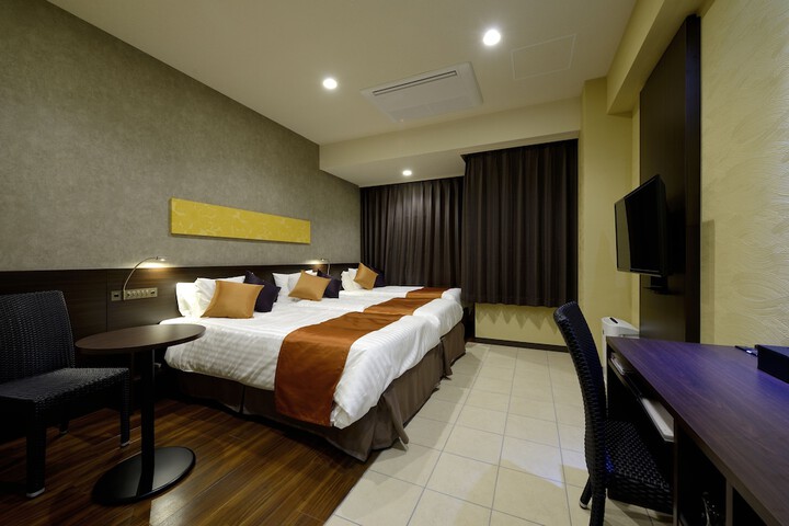 Room 22 of 171