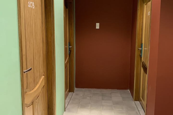 Ballroom/Hall 33 of 42