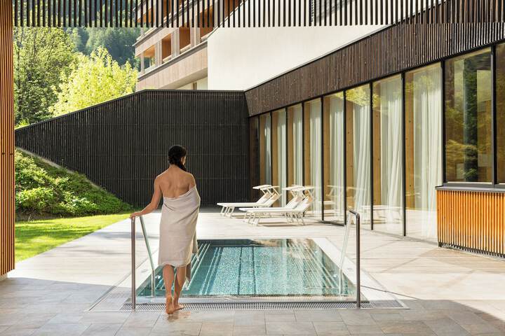 Relaxing Spa