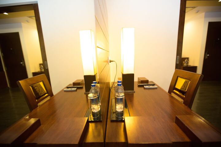 Room 13 of 51