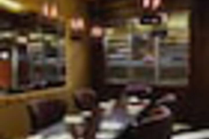 Dining 155 of 342