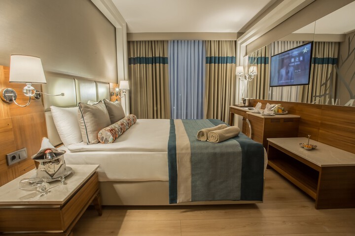 Room 21 of 107