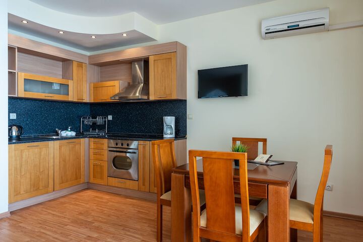 Room 34 of 209