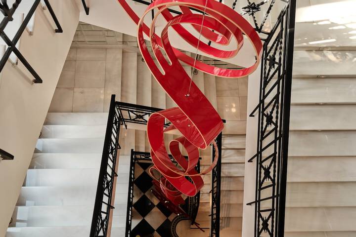 Entrance & Lobby