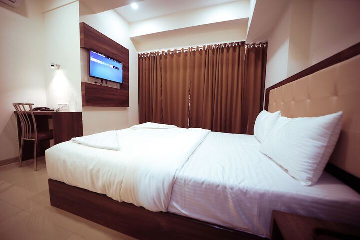Room 4 of 21