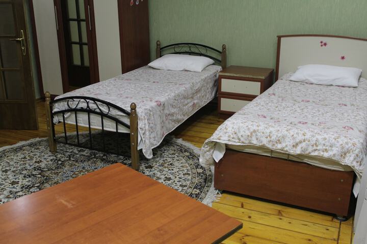 Room 21 of 36