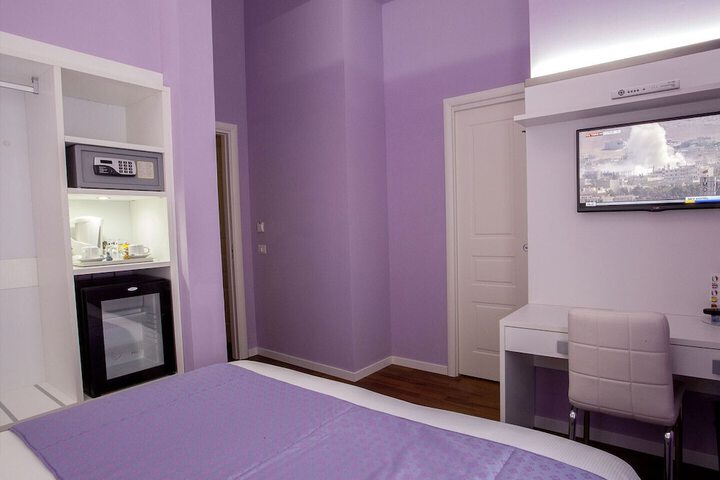 Room 20 of 41