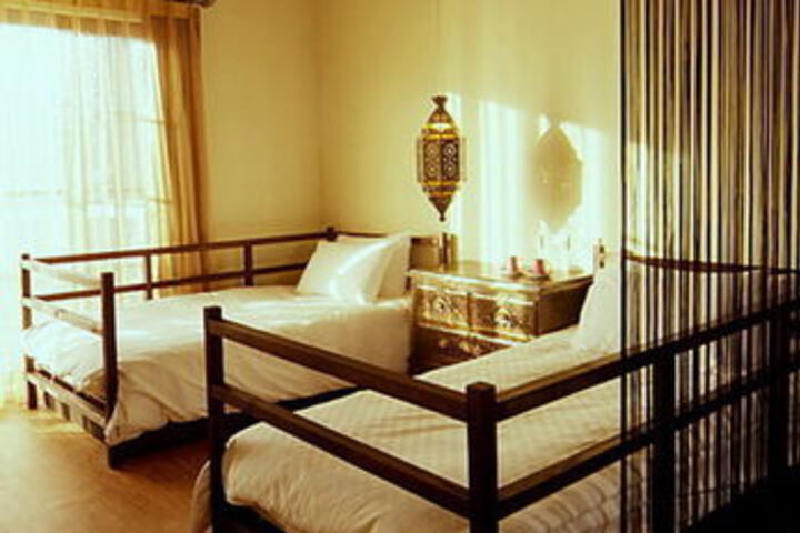 Room 15 of 35