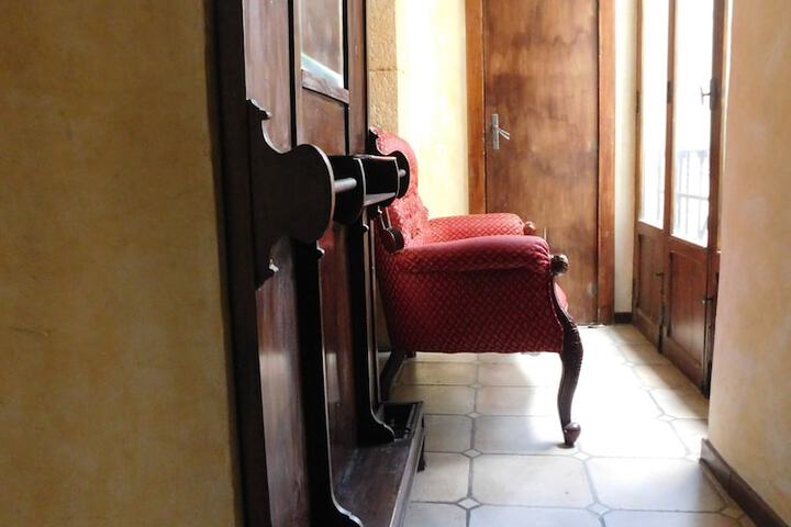 Hotel Interior 4 of 115