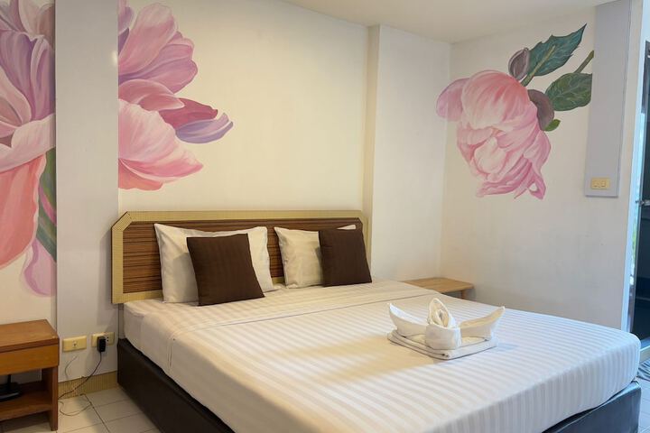 Room 21 of 31