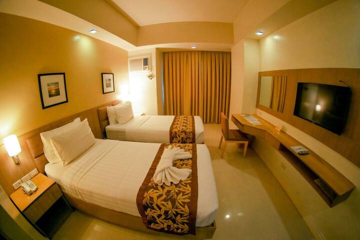 Room 15 of 31