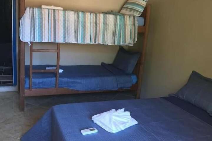 Room 6 of 48