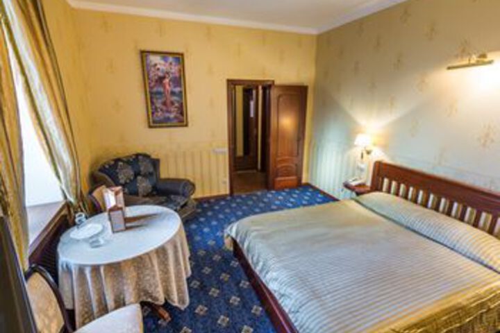 Room 20 of 50