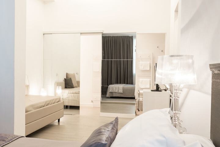 Room 21 of 158