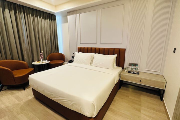 Room 43 of 129
