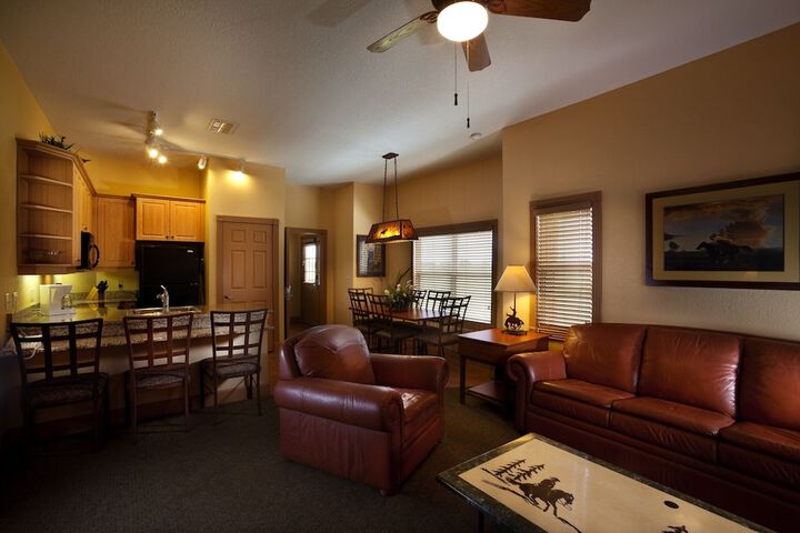 Room 103 of 215
