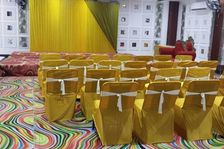 Ballroom/Hall 15 of 25