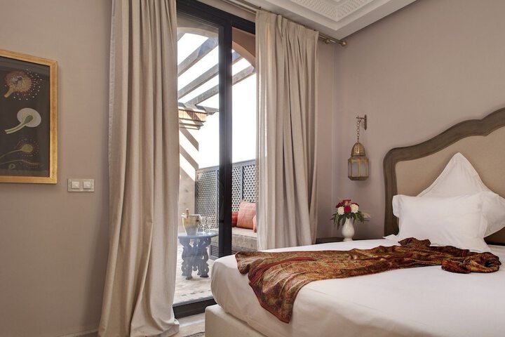 Room 3 of 43