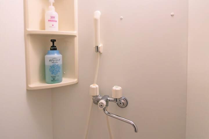 Room 21 of 40