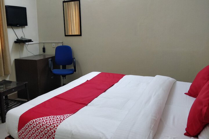 Room 9 of 24
