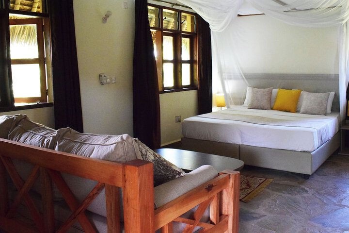 Room 3 of 18