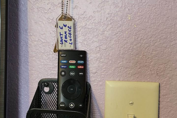 Room 80 of 222