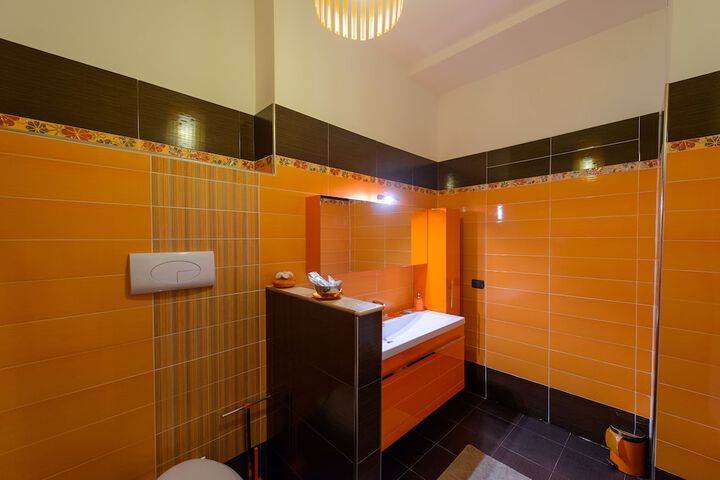 Room 23 of 23