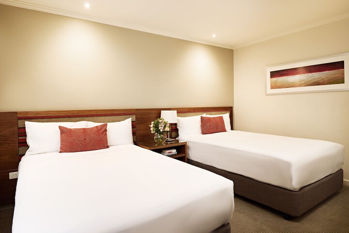Room 29 of 74