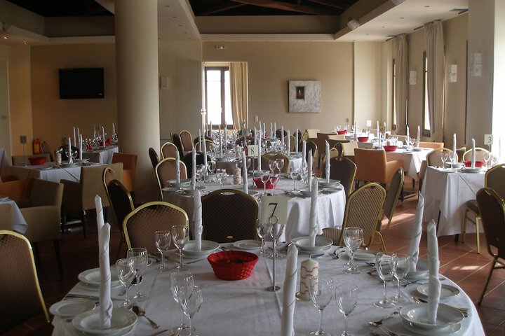 Dining 66 of 91