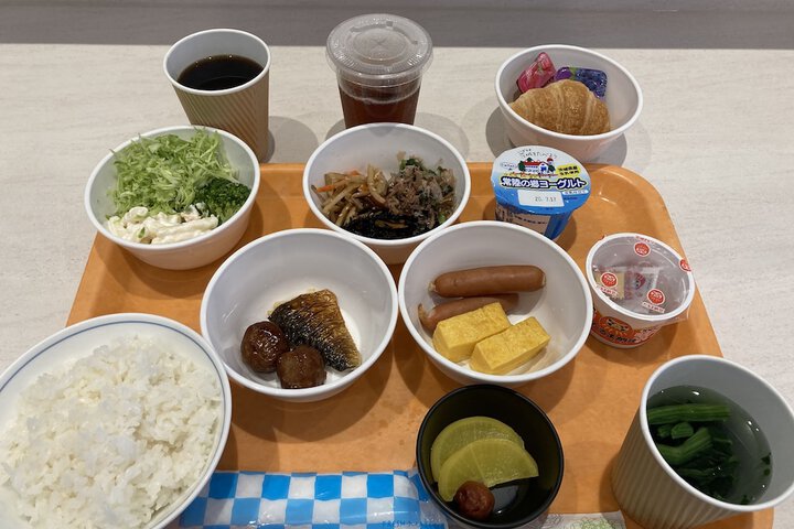 Breakfast/Coffee Service 18 of 31