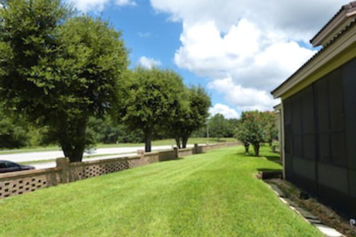 Property Grounds 22 of 34