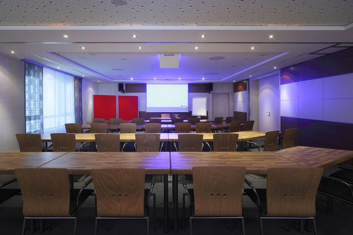 Meeting 44 of 51
