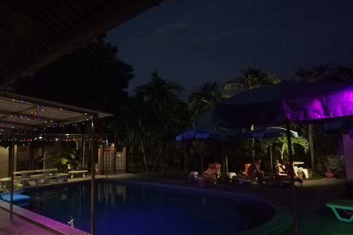 Pool 34 of 53