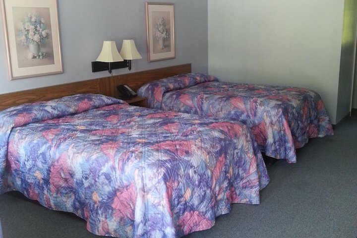 Room 2 of 30