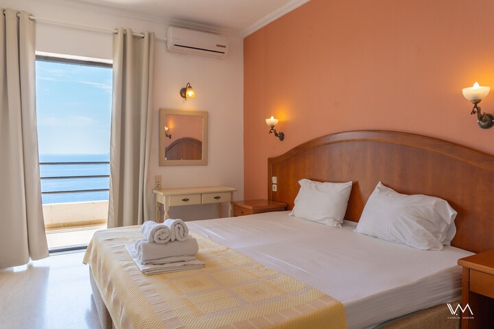 Room 5 of 20