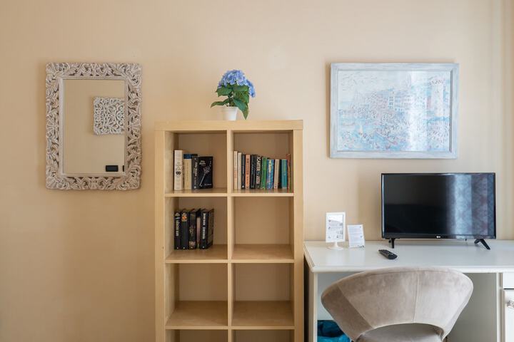 Room 26 of 104