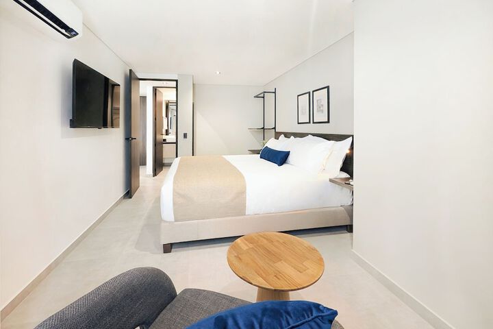 Room 5 of 39
