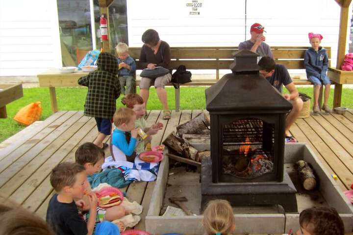 Hotel Exterior 25 of 30