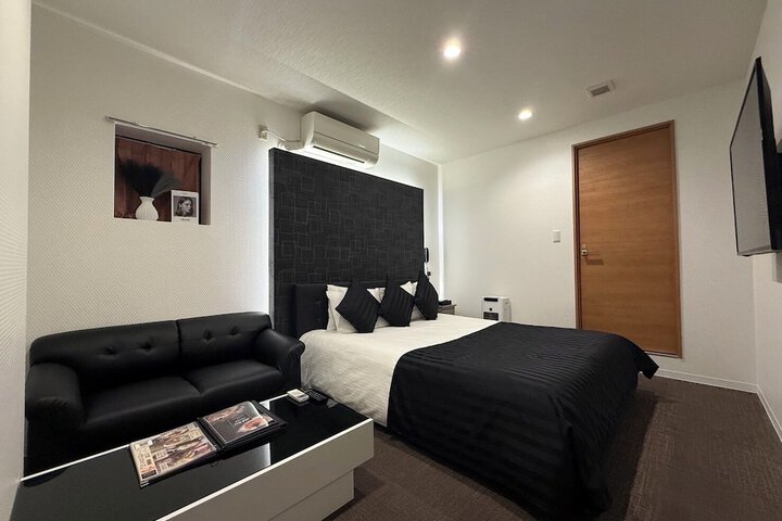 Room 25 of 64