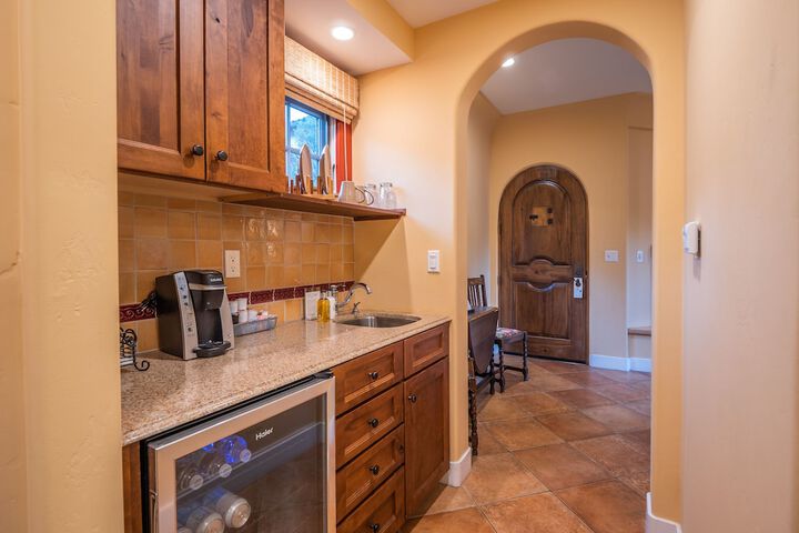 Private kitchenette