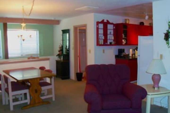 Photo 4
