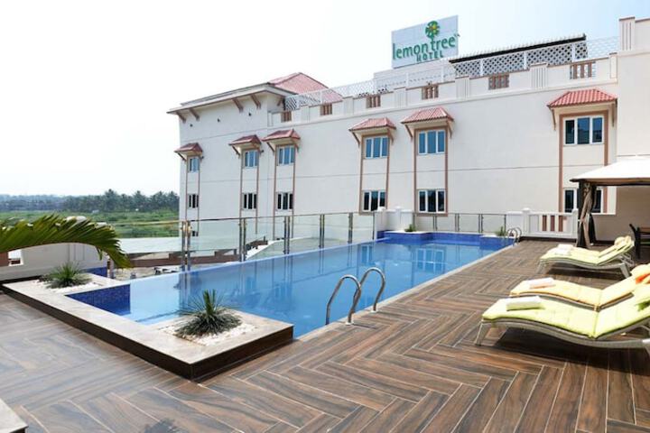 Pool 19 of 60
