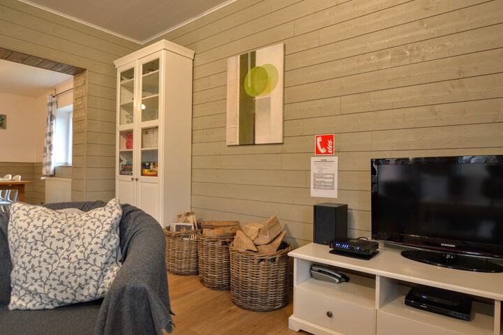Room 10 of 29