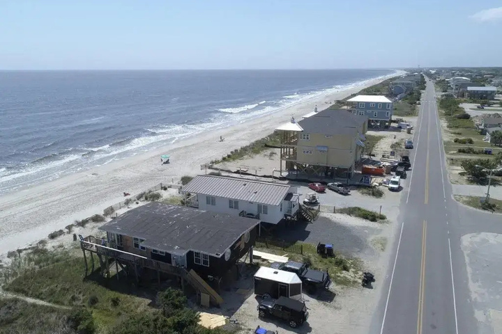 Beach 3 of 6