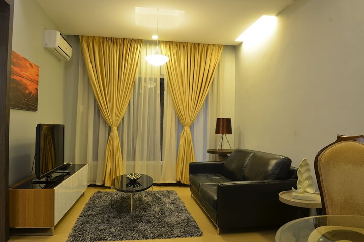 Room 22 of 36