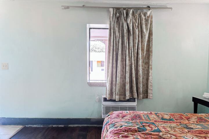 Room 29 of 110